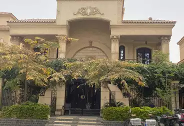 Villas For sale - 6 rooms