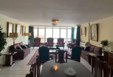 Furnished Apartment For sale - 2 rooms - floor 11