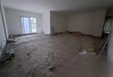 Apartment with Garden For sale - 4 rooms - floor 0