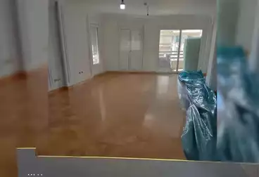 Apartments For sale - 4 rooms - floor 3