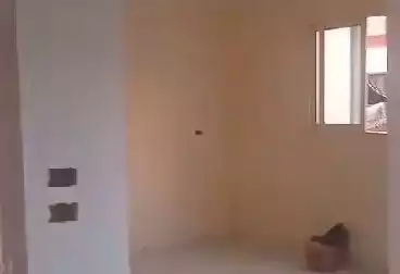 Apartments For rent - 2 rooms - floor 4