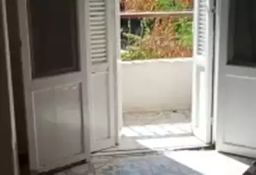 Apartments For sale - 2 rooms - floor 1