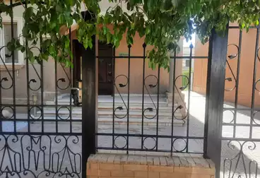 Villas For sale - 4 rooms