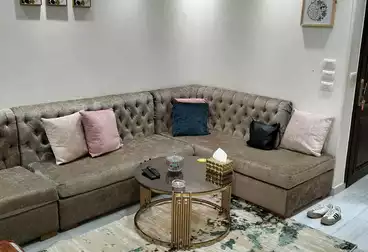 Apartments For sale - 2 rooms - floor 6