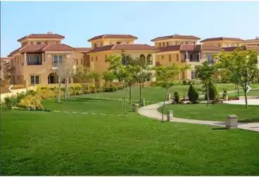 Villas For sale - 5 rooms