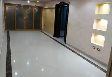 Apartments For sale - 3 rooms - floor 8