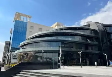 Administrative Building For rent - 80 rooms