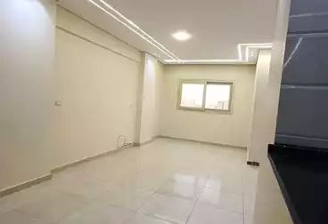 شقق للإيجار - 3 غرف - بالدور 8
