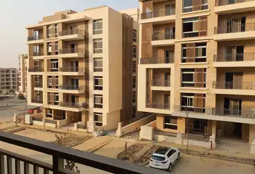 Apartments For sale - 3 rooms - floor 2