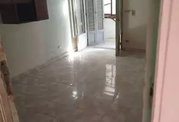 Apartments For sale - 3 rooms - floor 4