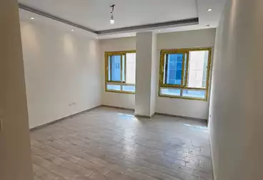 إداري للإيجار - 3 غرف - بالدور 0
