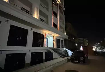 Apartments For sale - 2 rooms - floor 4