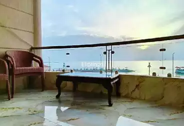 Apartments For sale - 3 rooms - floor 2