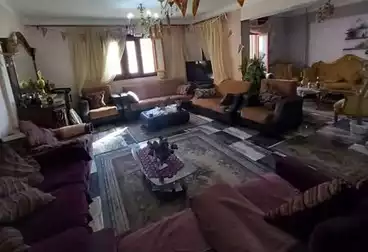 شقق للبيع - 4 غرف - بالدور 3