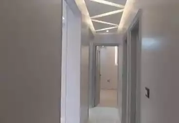 Apartments For sale - 3 rooms - floor 8
