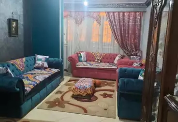 Furnished Apartment For sale - 3 rooms - floor 1