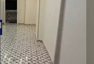 شقق للبيع - 3 غرف - بالدور 1