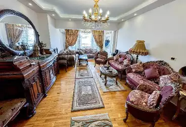 Apartments For sale - 3 rooms - floor 8