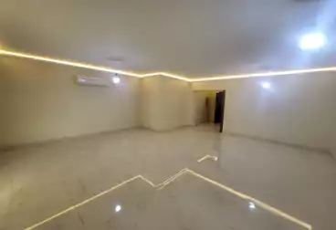 Apartments For sale - 3 rooms - floor 7
