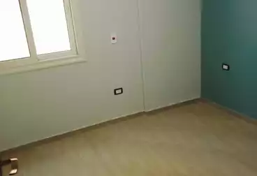Apartments For sale - 3 rooms - floor 1