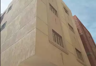 House / Home For sale - 8 rooms
