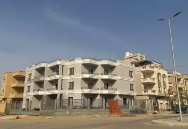 Apartments For sale - 3 rooms - floor 2