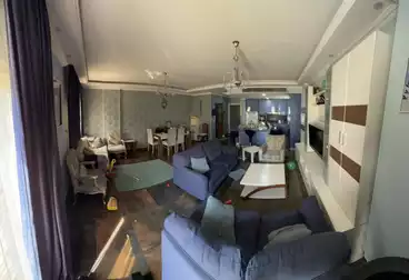 Apartments For sale - 3 rooms - floor 1