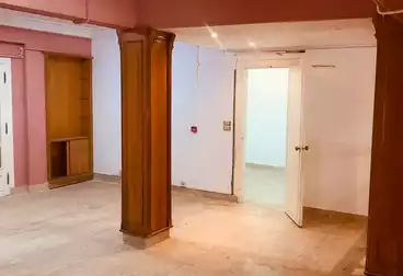 Administrative For rent - 4 rooms - floor 0