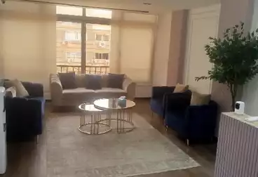 إداري للإيجار