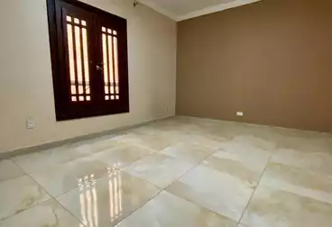 Apartments For sale - 3 rooms - floor 1