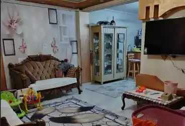 Apartments For sale - 2 rooms - floor 5