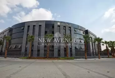 Administrative For rent - 4 rooms - floor 2