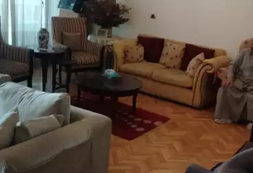Furnished Apartment For rent - 3 rooms - floor 11