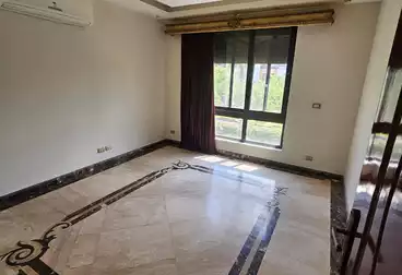 تاون هاوس للإيجار - 5 غرف