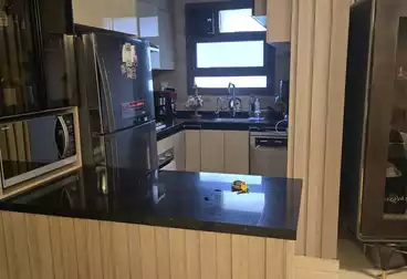 Apartments For sale - 2 rooms - floor 8