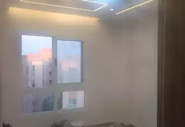 Apartments For rent - 2 rooms - floor 5