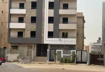 Apartments For sale - 3 rooms - floor 4