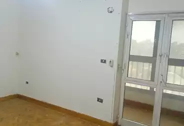 Apartments For rent - 2 rooms - floor 11