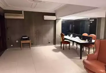 Offices For sale - 4 rooms - floor 1