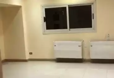 Administrative For rent - 4 rooms - floor 2