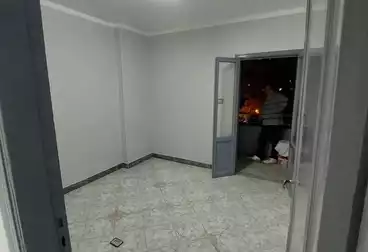 undefined undefined - 2 rooms - floor 5