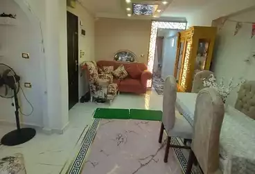 Apartments For sale - 2 rooms - floor 5