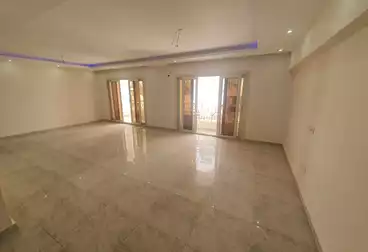 Apartments For sale - 3 rooms - floor 5
