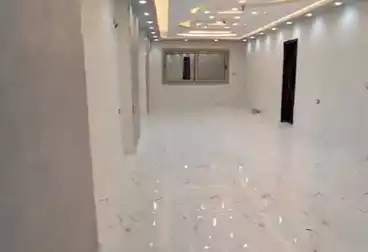 Apartments For rent - 3 rooms - floor 8