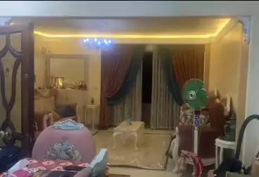 عقارات للإيجار - 2 غرف - بالدور 9