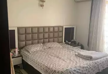 Apartments For sale - 3 rooms - floor 1