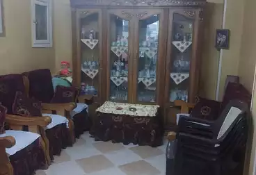 House / Home For sale - 8 rooms