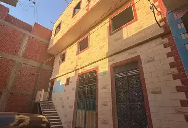 House / Home For sale - 3 rooms