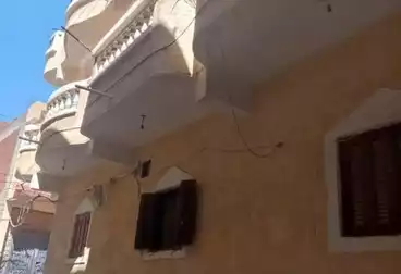 House / Home For sale - 3 rooms