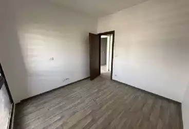 Apartments For sale - 2 rooms - floor 1